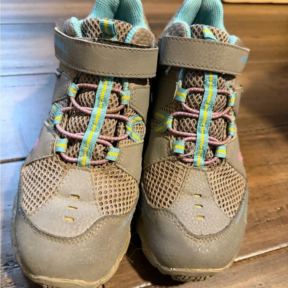 Merrell Taupe and Teal velcro Slip-On hiking Shoes - Picture 3 of 13